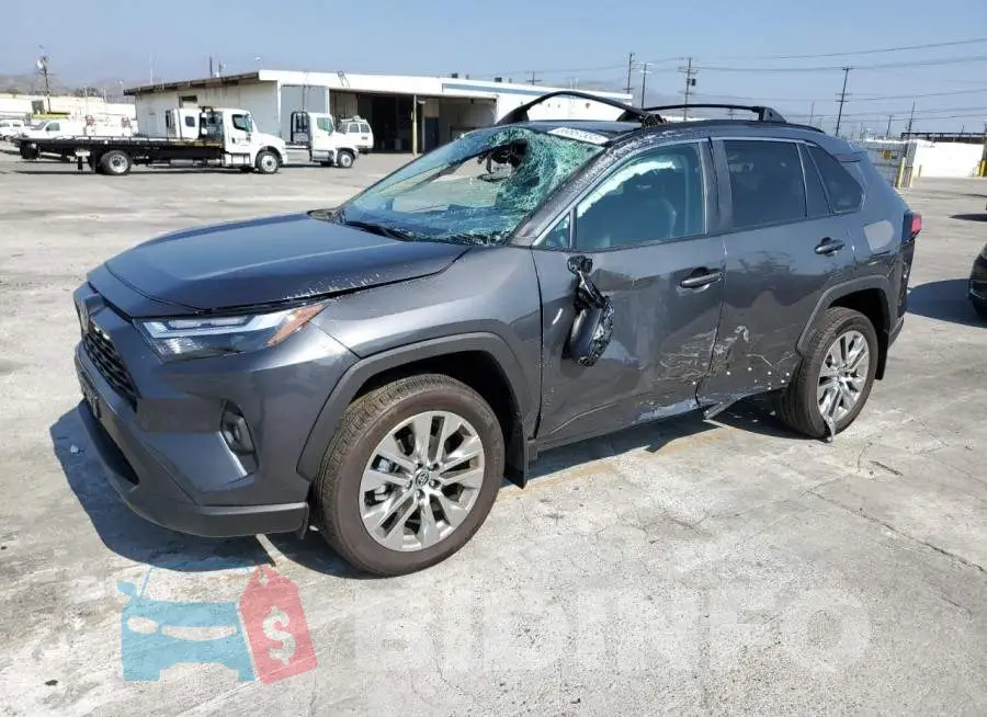 2T3C1RFV8PW281410 Photo# 1