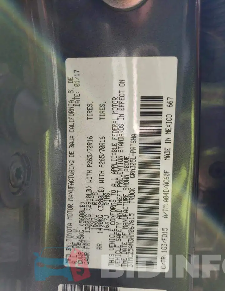 3TMCZ5AN3HM067615 Photo# 12