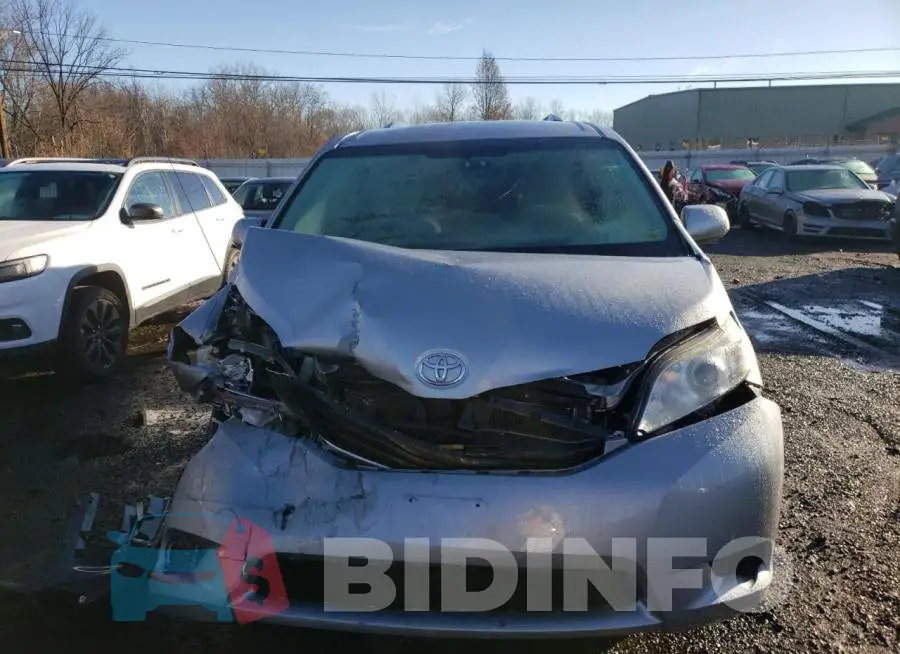 5TDKK3DC1ES511505 Photo# 5