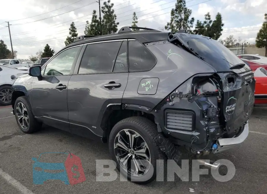 JTMEB3FV4PD118835 Photo# 2