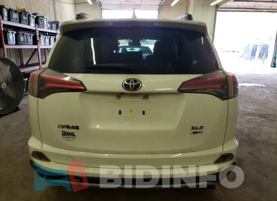 JTMRFREV2HJ107099 Photo# 6