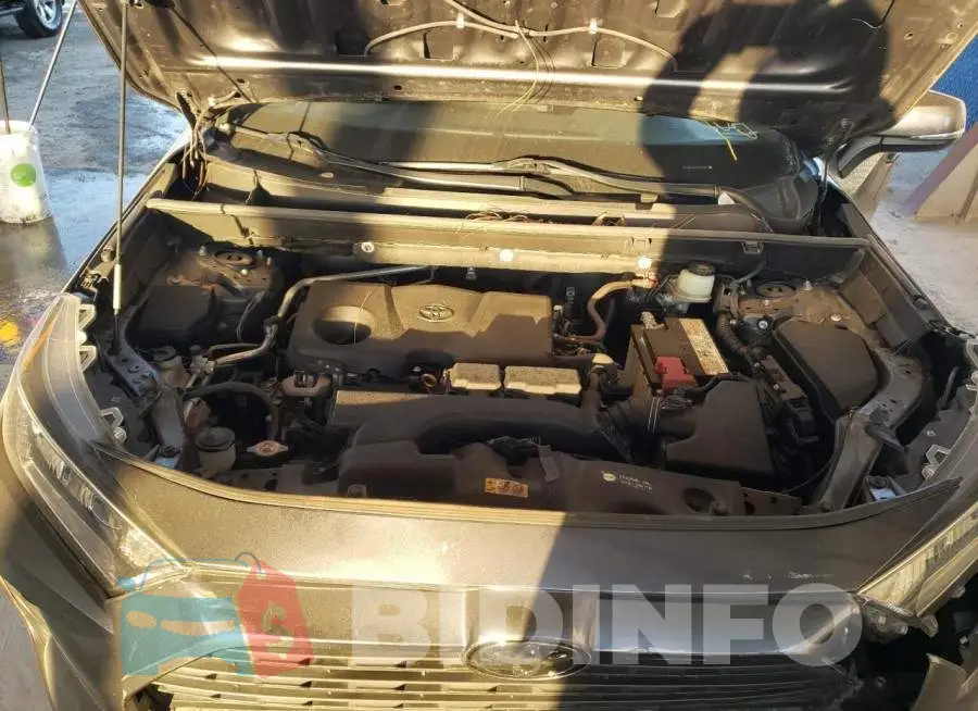 JTMW1RFV7KD004864 Photo# 12