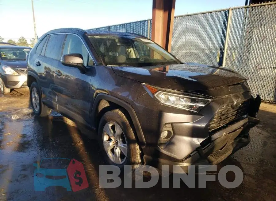 JTMW1RFV7KD004864 Photo# 4