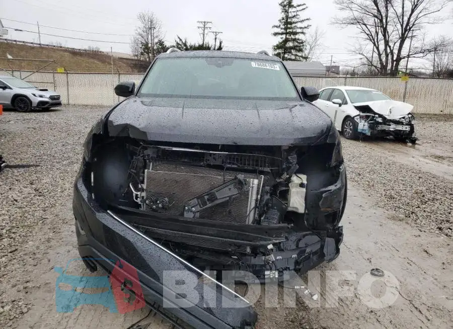 1V2MR2CA7JC503000 Photo# 5