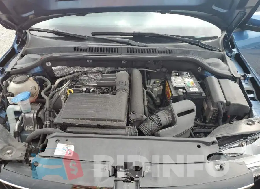 3VW2B7AJ5JM242569 Photo# 11