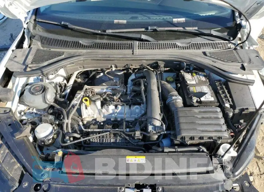 3VWC57BU8KM020744 Photo# 11