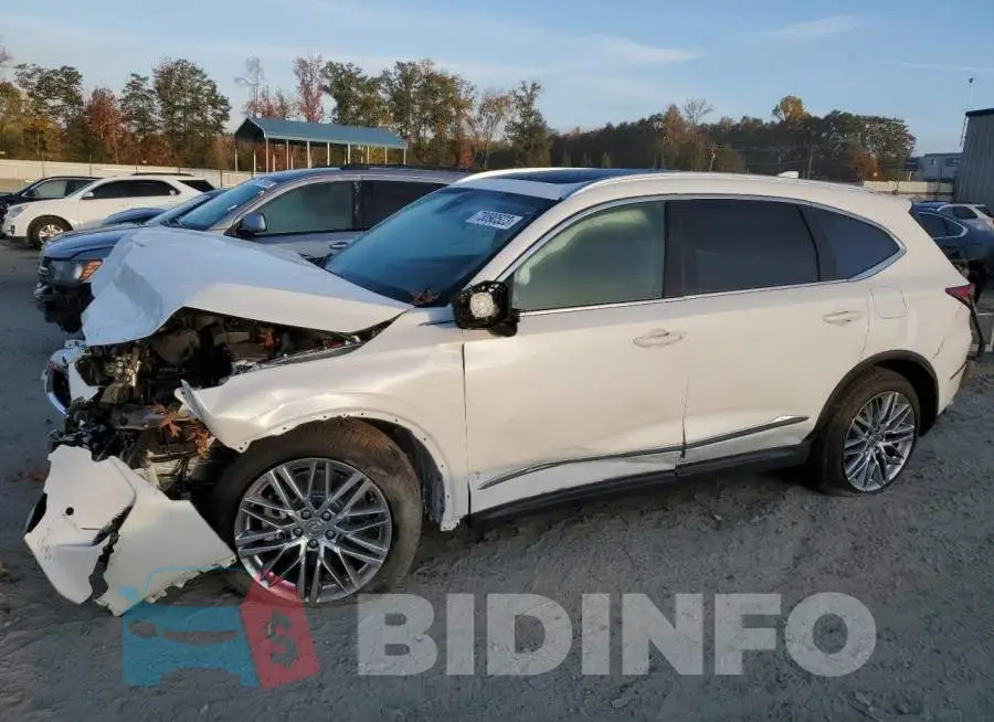 5J8YE1H88NL049880 Photo# 1