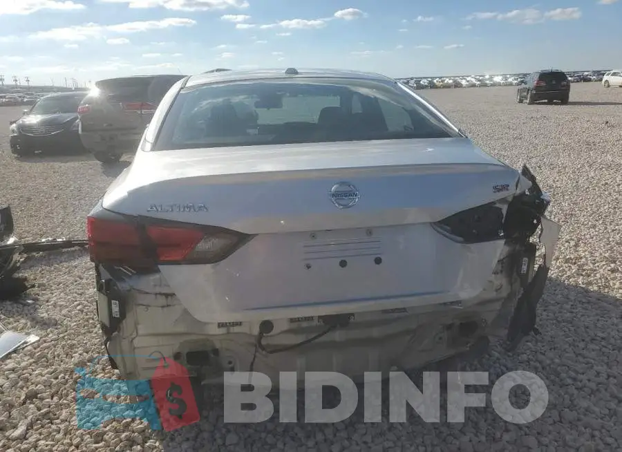 1N4BL4CV9LC165603 Photo# 6
