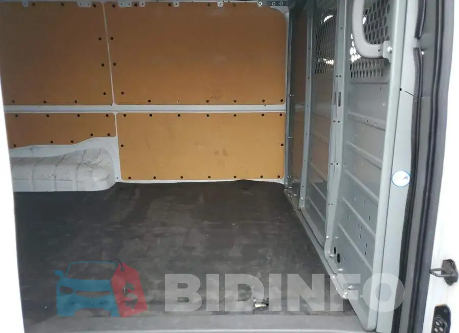 1N6BF0KM6JN818843 Photo# 11