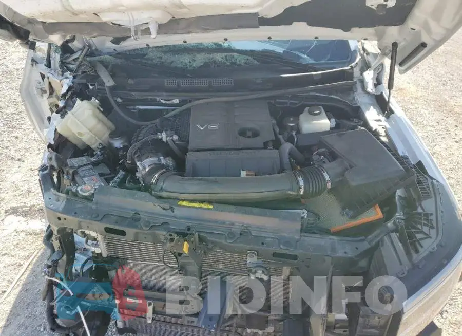 1N6ED1EJ9PN629963 Photo# 11