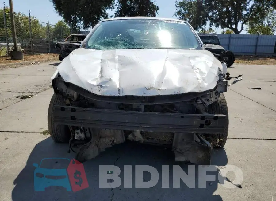 3N1AB7AP1GY229941 Photo# 5