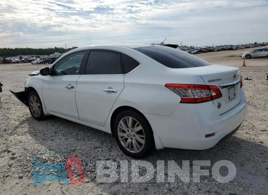 3N1AB7AP8FY225111 Photo# 2