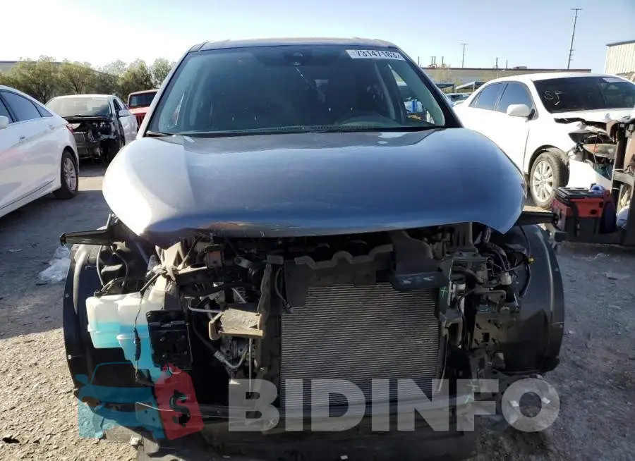 3N1CP5BV8PL473238 Photo# 5