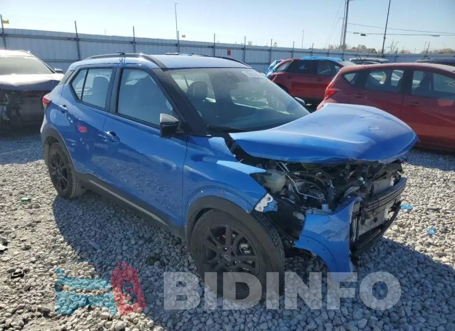 3N1CP5DV3PL548022 Photo# 4
