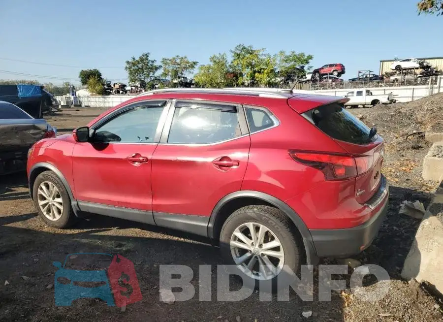 JN1BJ1CR9HW120199 Photo# 2