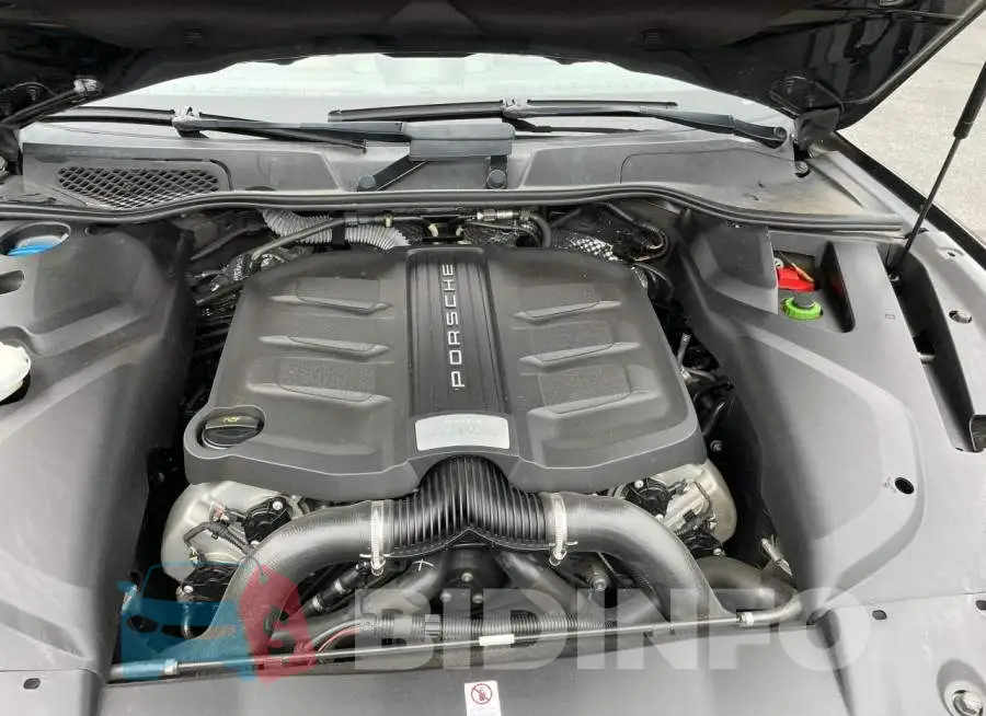 WP1AB2A22GLA96277 Photo# 7