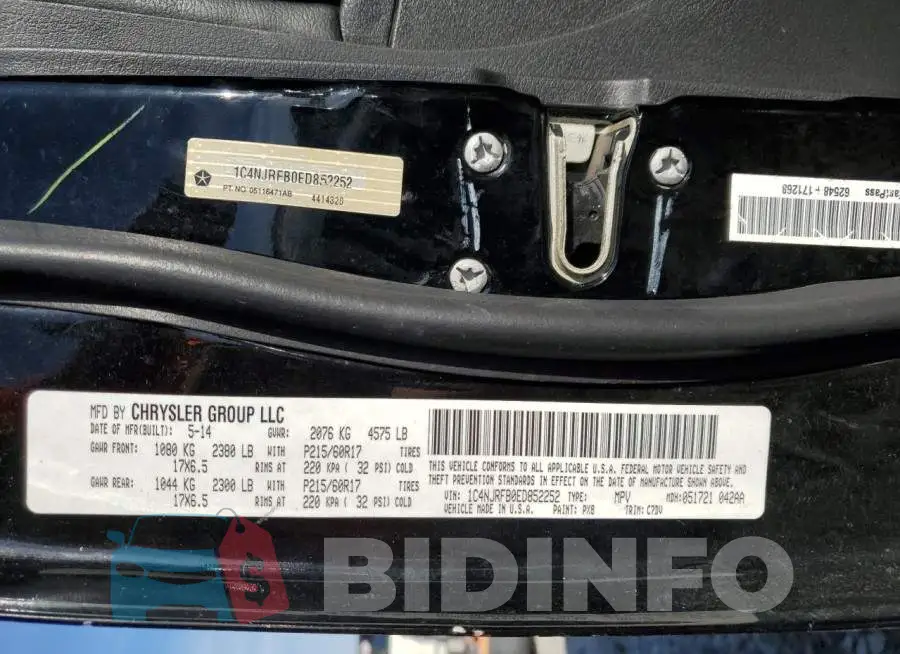 1C4NJRFB0ED852252 Photo# 12