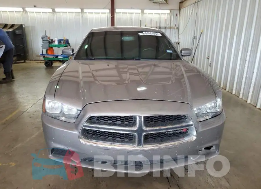 2C3CDXBG8EH188942 Photo# 5