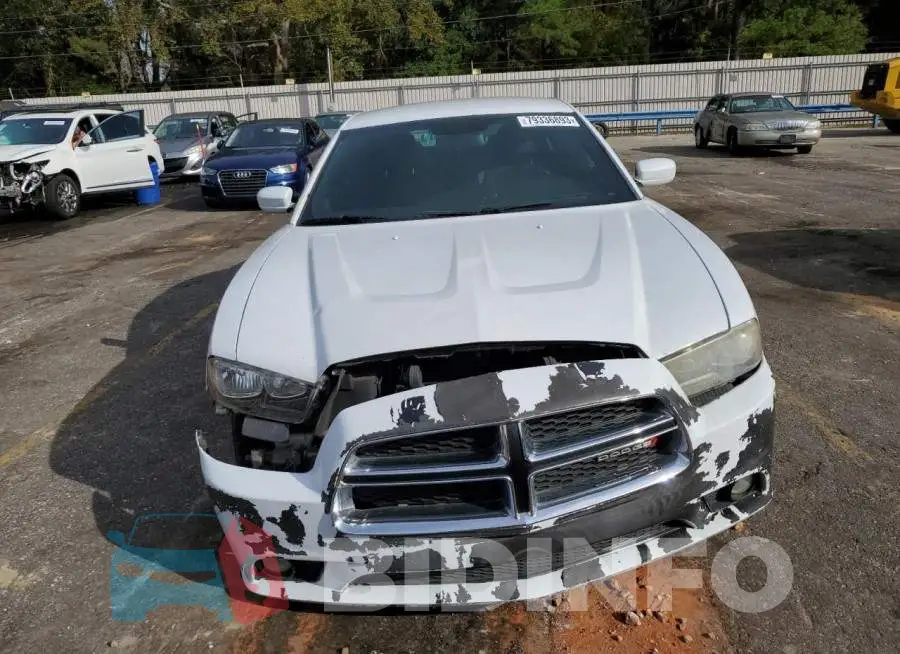 2C3CDXHG4EH146582 Photo# 5