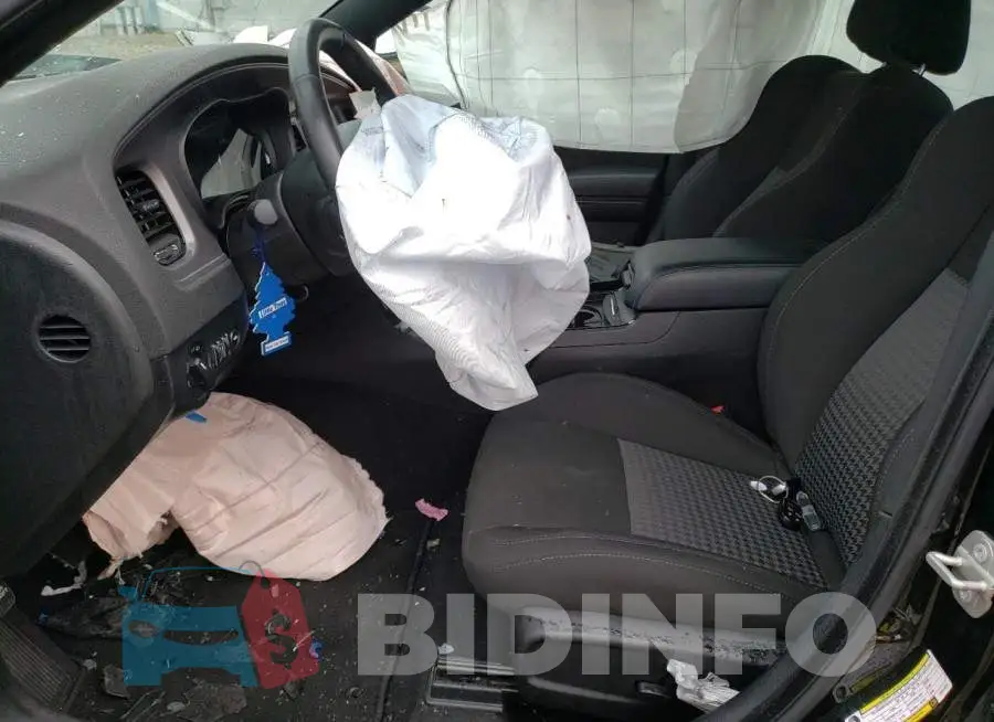 2C3CDXHGXPH611613 Photo# 7
