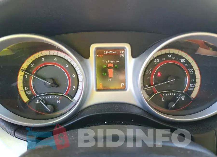 3C4PDCBG4GT165819 Photo# 9