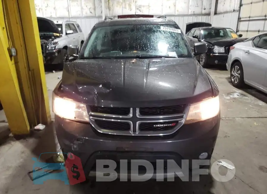 3C4PDCBG5JT511383 Photo# 5