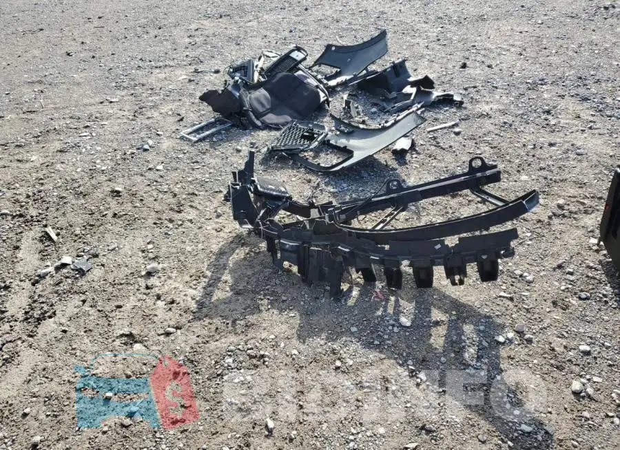 SALWR2RV8JA699781 Photo# 13