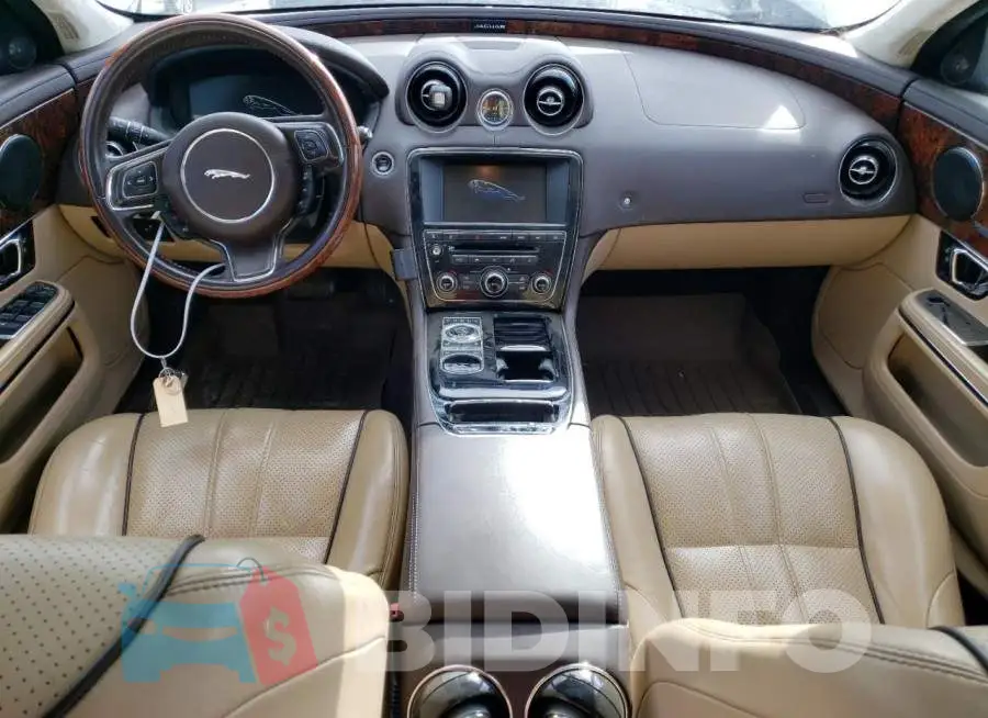 SAJWJ2GD2F8V86126 Photo# 8