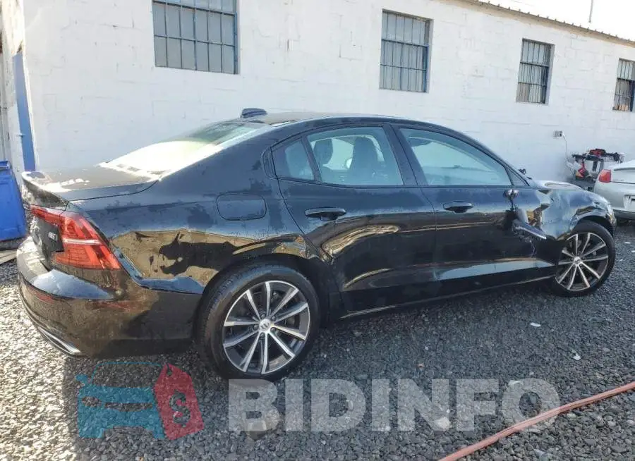 7JRL12TZ3NG172247 Photo# 3