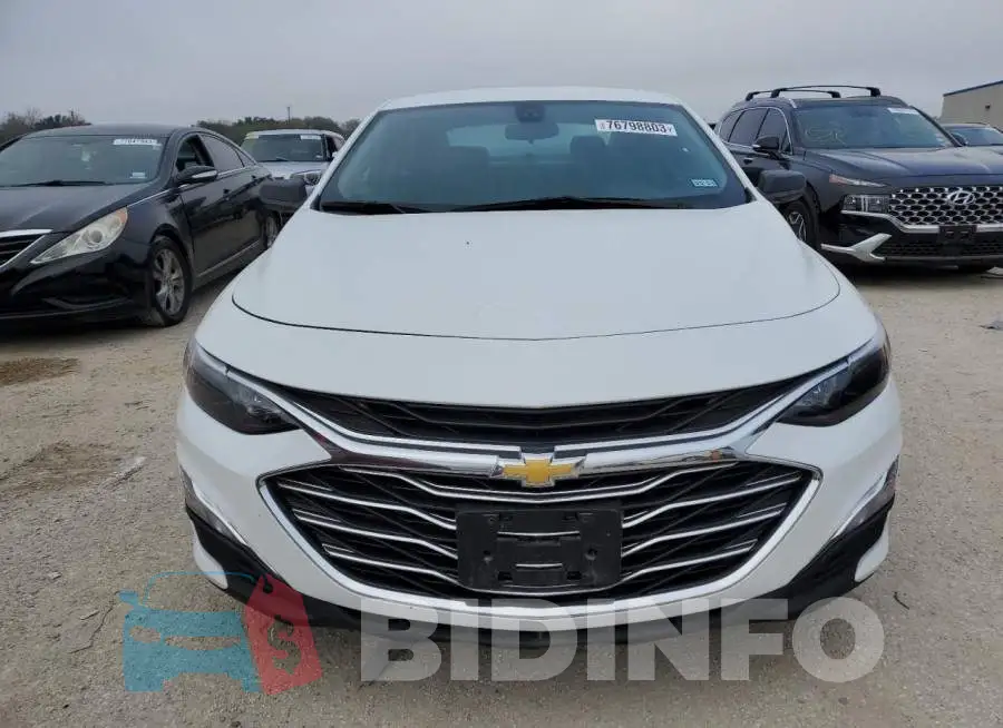 1G1ZB5ST3NF188502 Photo# 5