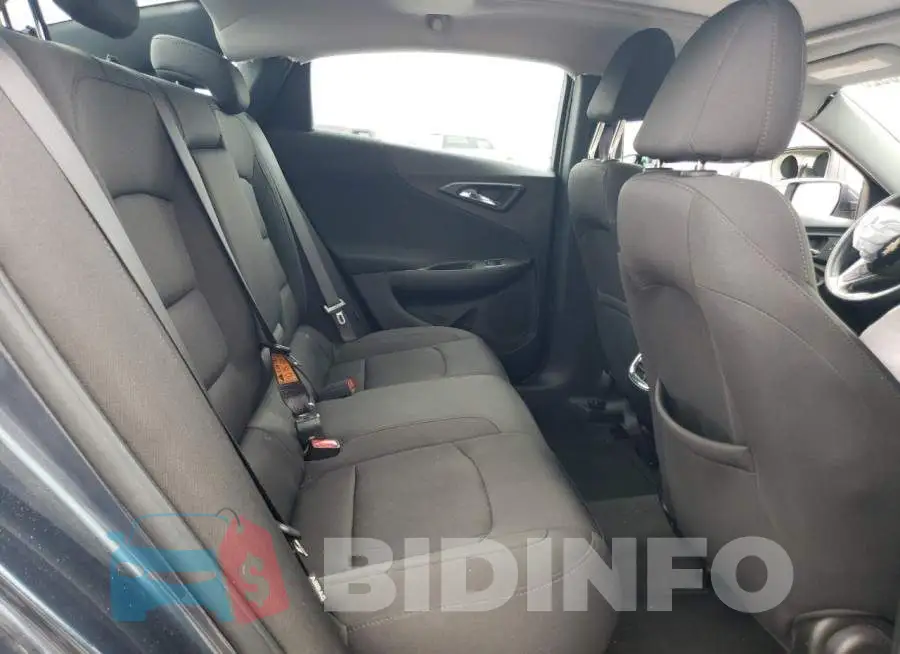 1G1ZD5ST5LF011683 Photo# 10