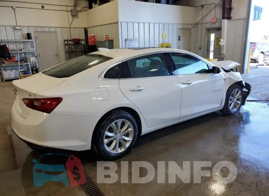 1G1ZD5ST5RF123943 Photo# 3