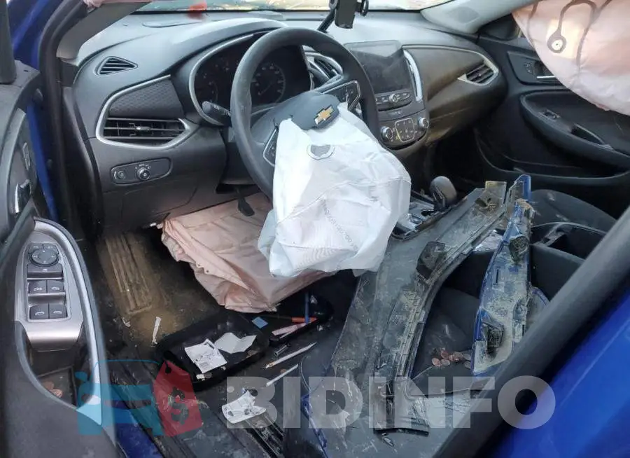 1G1ZD5ST8PF203685 Photo# 8