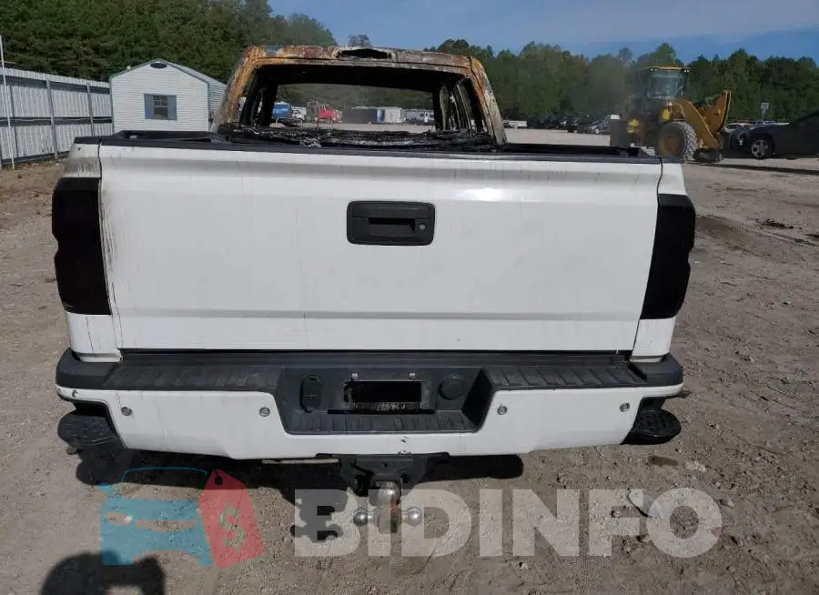 1GC1KWE81FF174178 Photo# 6