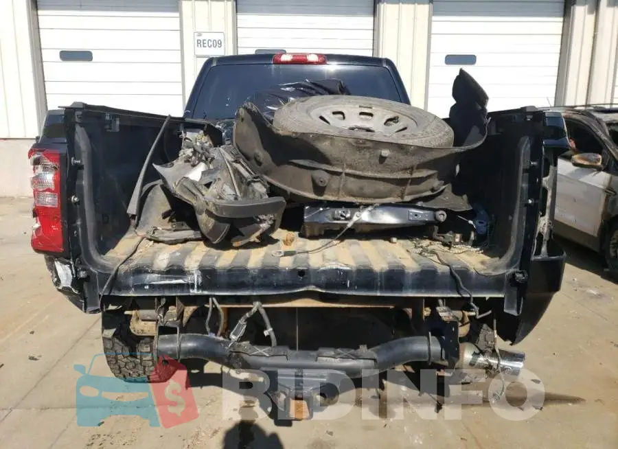 1GC1KWE85FF571795 Photo# 6