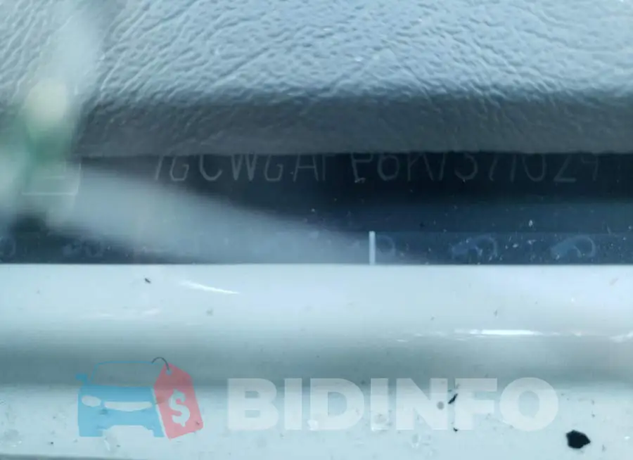 1GCWGAFP6K1371029 Photo# 13