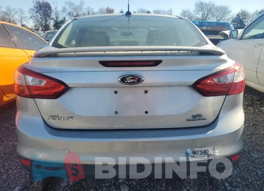 1FADP3F22EL394068 Photo# 6