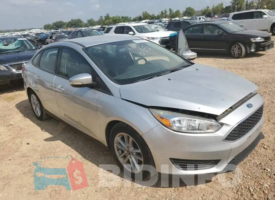 1FADP3F23GL281796 Photo# 4