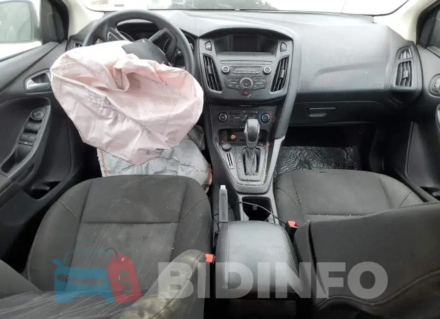 1FADP3F27JL285275 Photo# 8