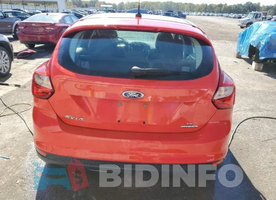 1FADP3K26EL152938 Photo# 6