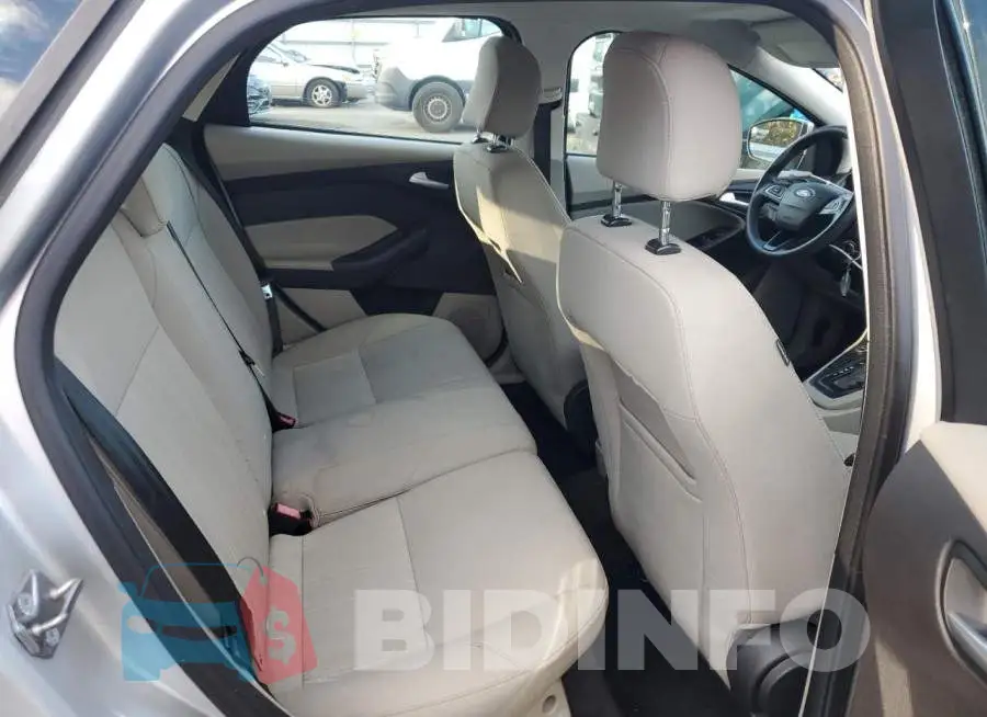 1FADP3K29FL250878 Photo# 10