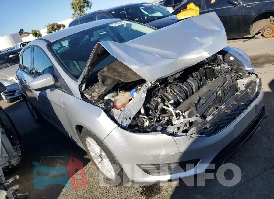 1FADP3K2XJL288029 Photo# 4