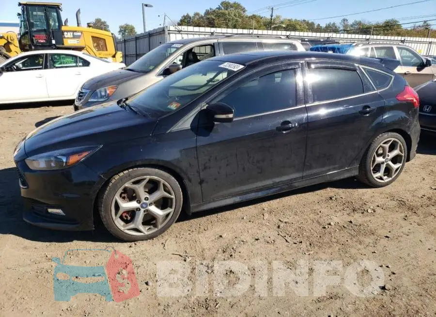 1FADP3L98GL401044 Photo# 1