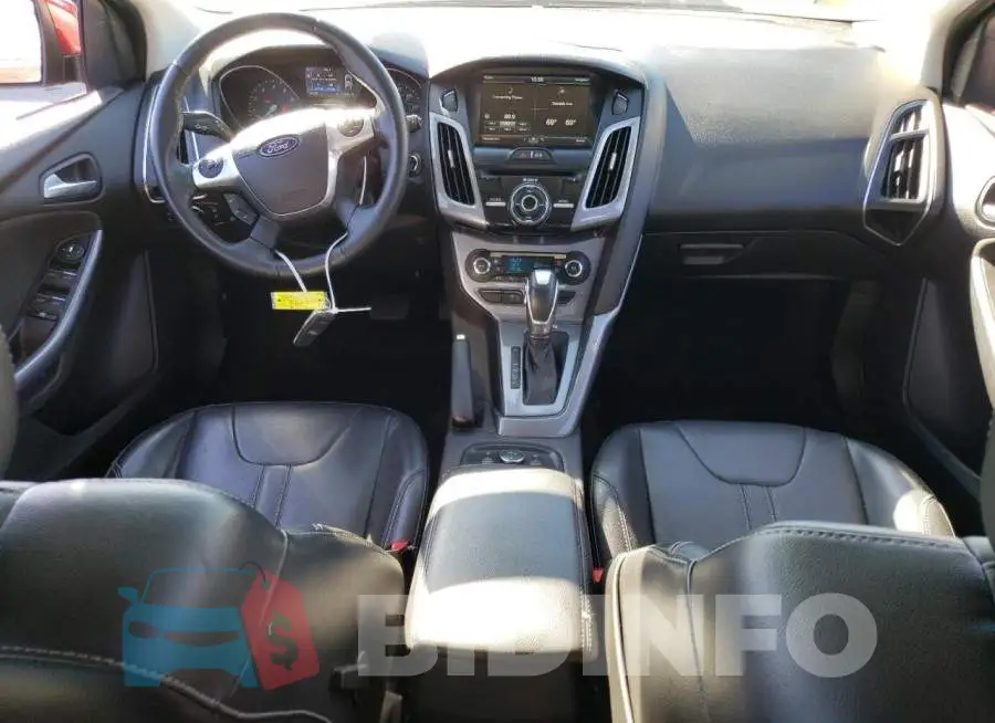 1FADP3N29EL395154 Photo# 8