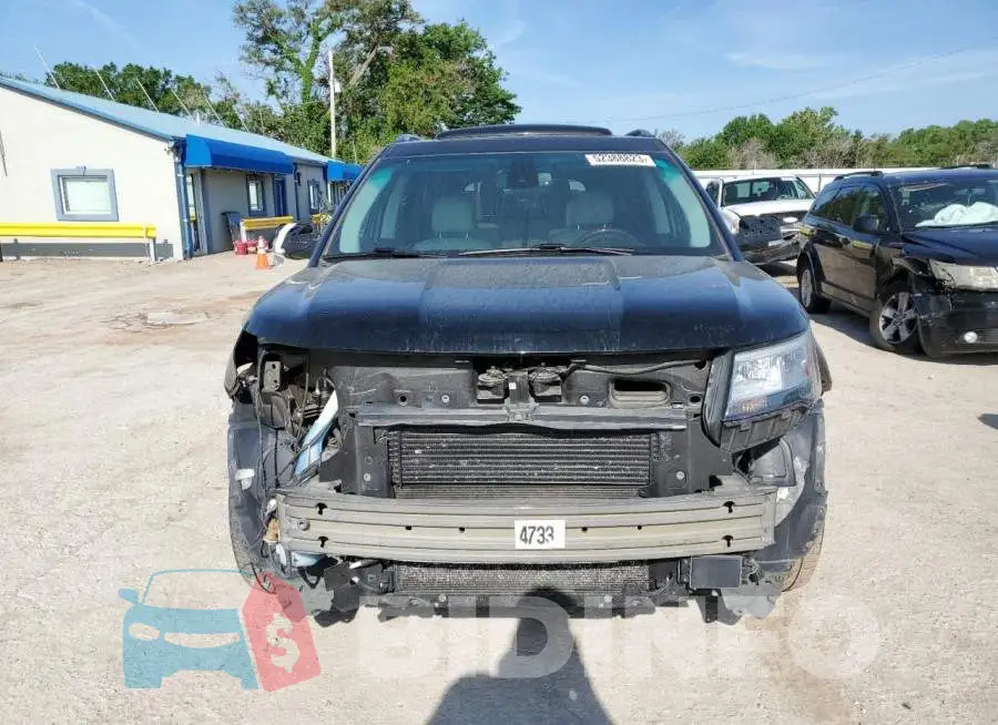 1FM5K8HT3GGA75978 Photo# 5