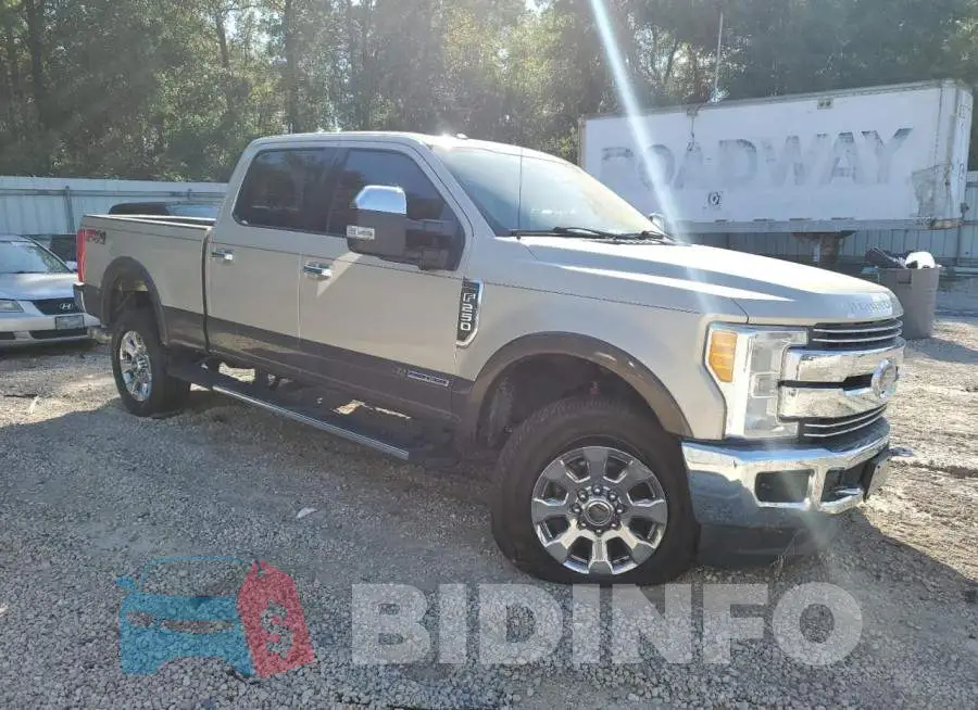 1FT7W2BT1HED15680 Photo# 4