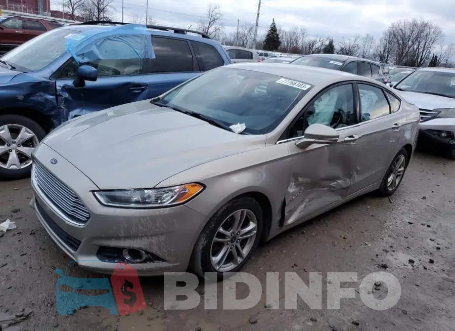 3FA6P0LU4GR127256 Photo# 1