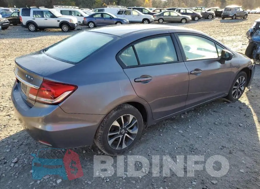 19XFB2F88FE024883 Photo# 3
