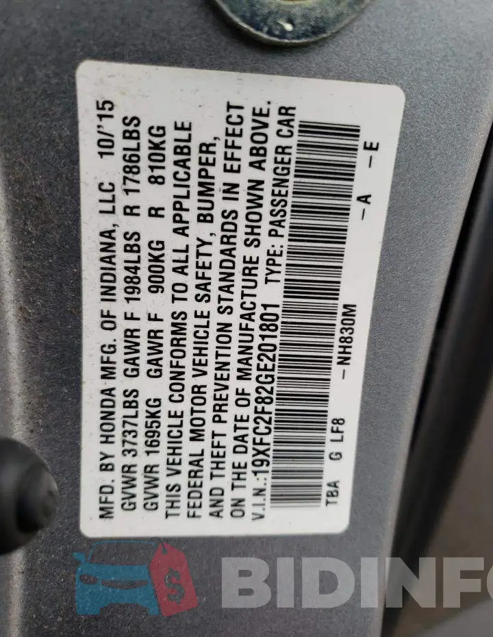 19XFC2F82GE201801 Photo# 12