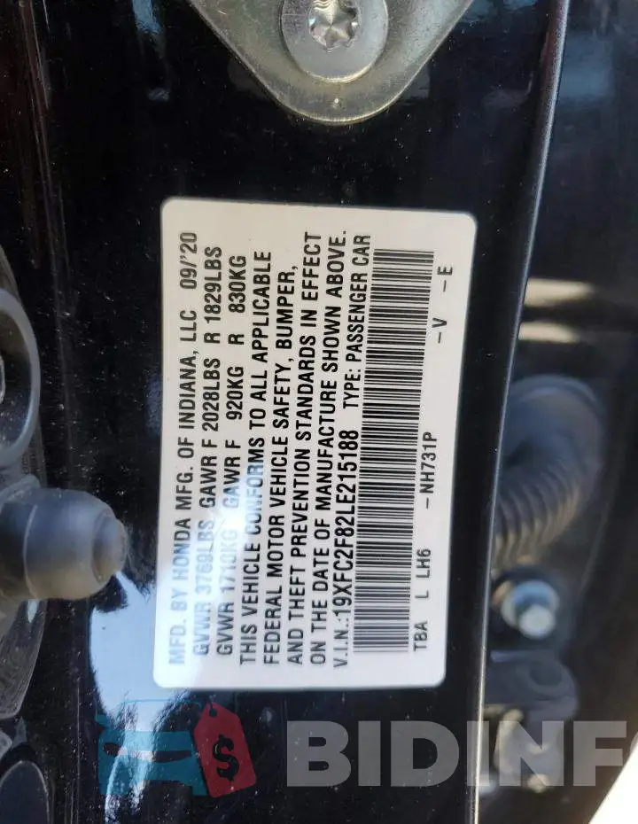 19XFC2F82LE215188 Photo# 12